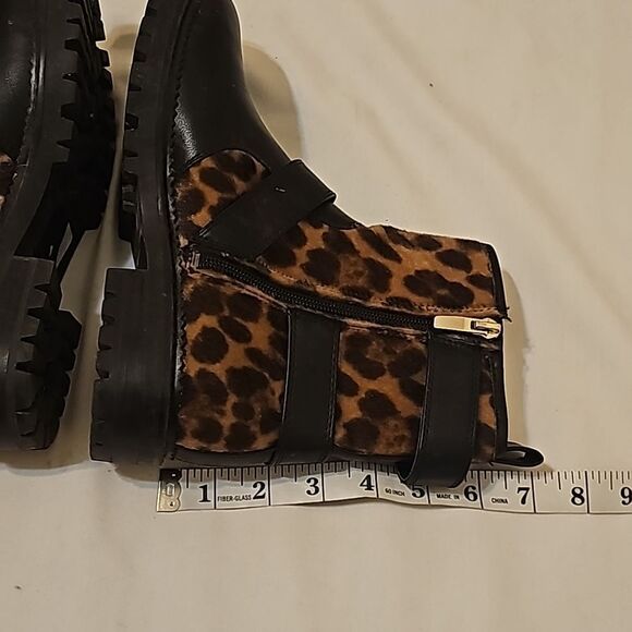 NINE WEST Arria Women's Leopard Fur Biker Boots size 7 - Picture 6 of 10